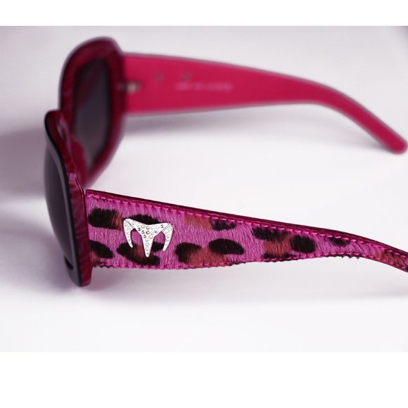 TechnoMarine Safari Sunglasses in Fuschia - Picture 3 of 13